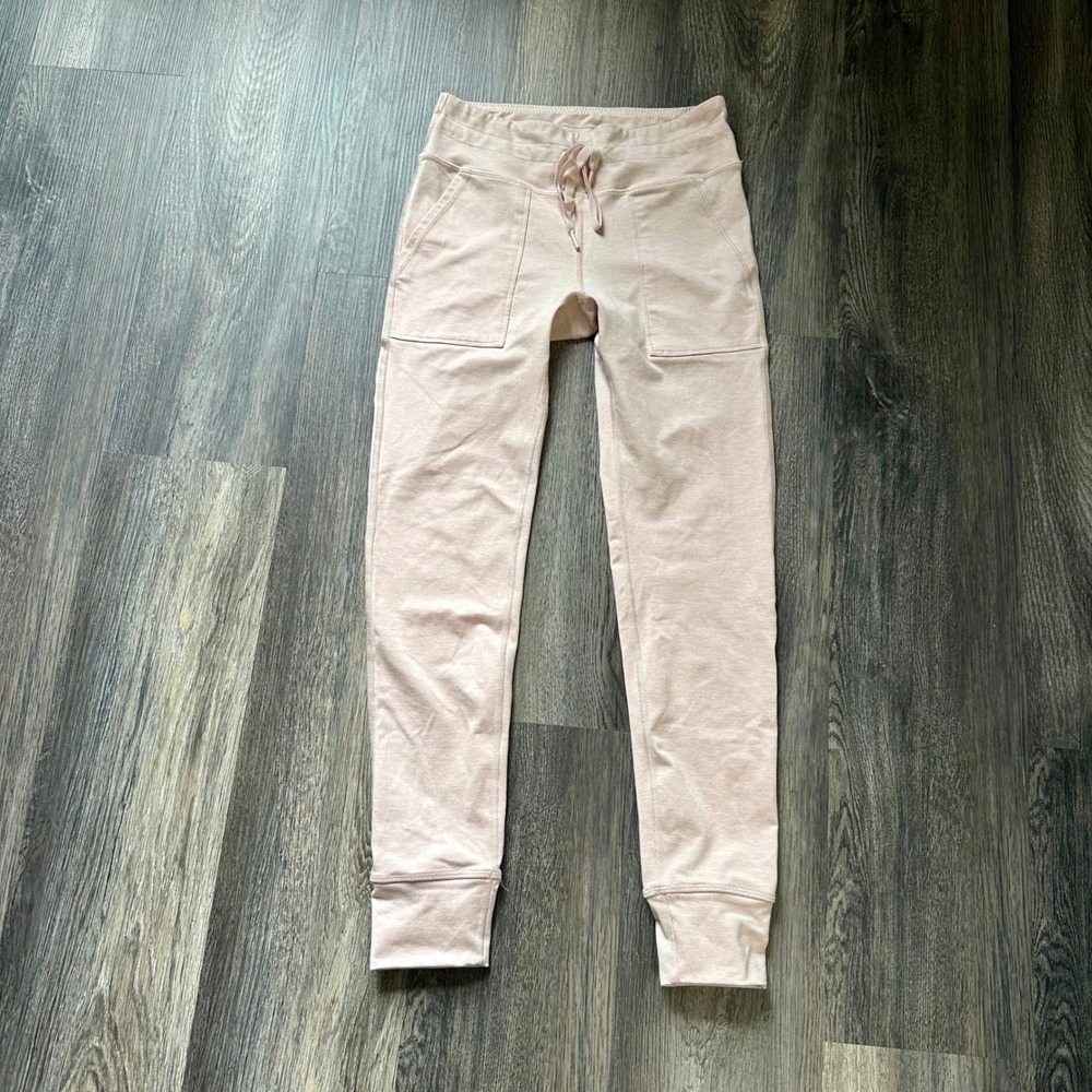 Aerie Chill Play Move Jogger Sweatpants Pink Drawstring Pockets Medium‎ Regular